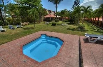 Acuarium Suite Resort La Viva Hotel